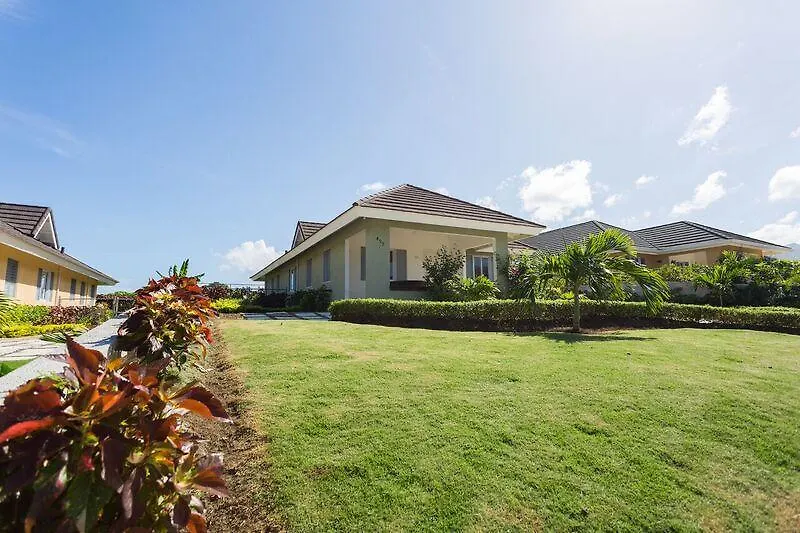 Villa @ The Palms Priory