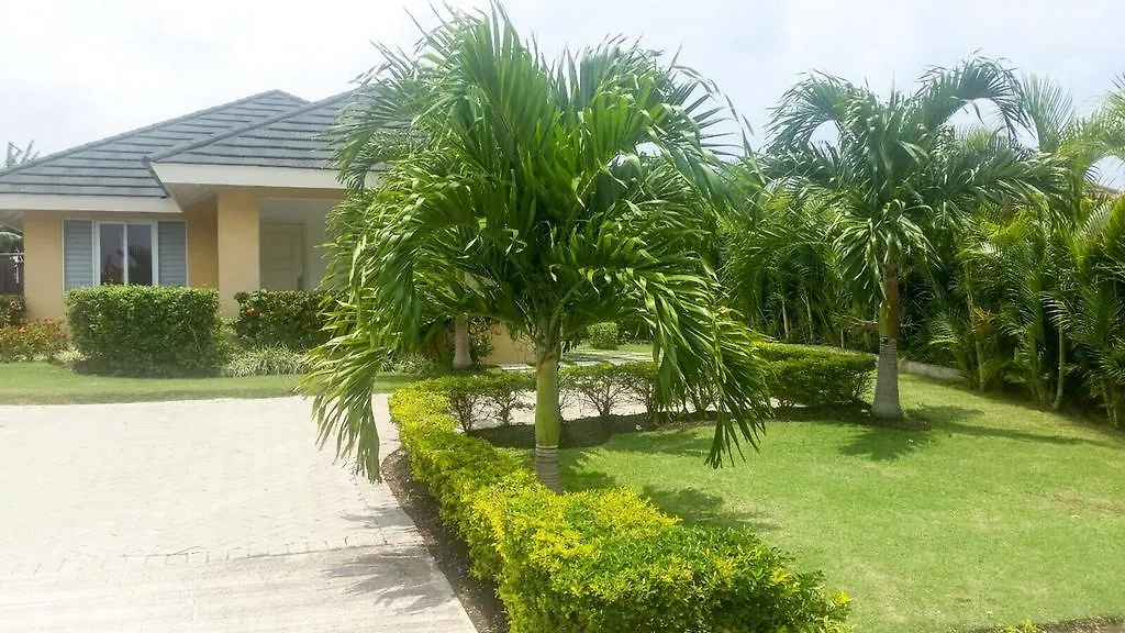 Villa @ The Palms Priory